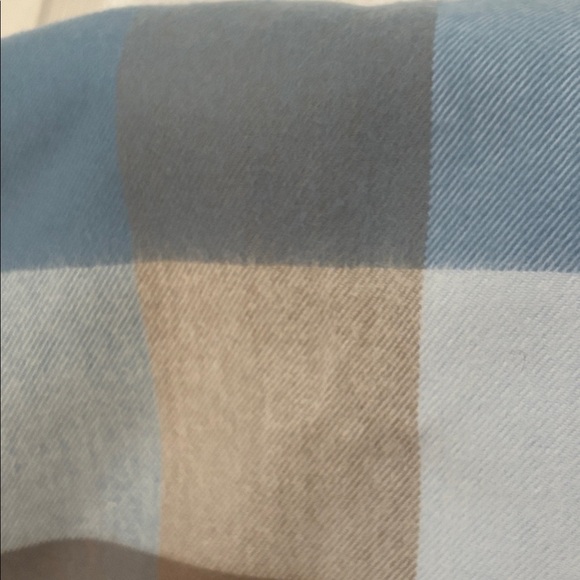 Scottish Cashmere Scarf NWOT - Picture 4 of 5